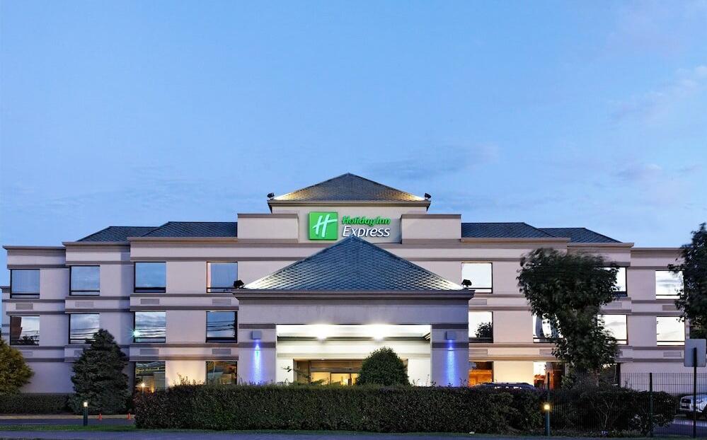 Foto del exterior de Holiday Inn Express - Concepcion, an IHG Hotel