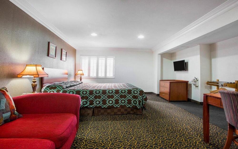 Foto general de Motel 6 Anaheim, CA - Convention Center