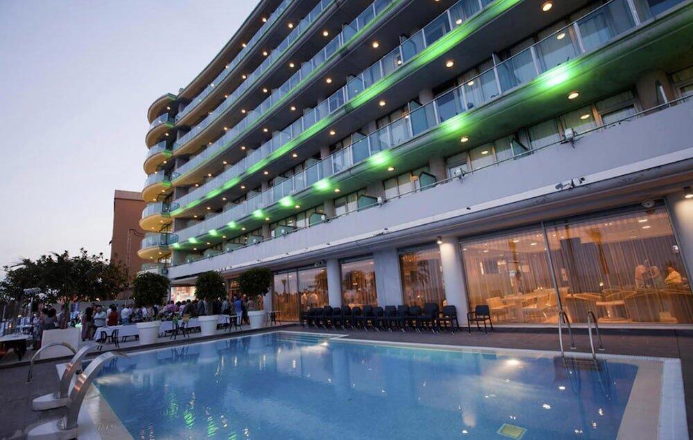 Foto del exterior de Hotel Allon Mediterrania