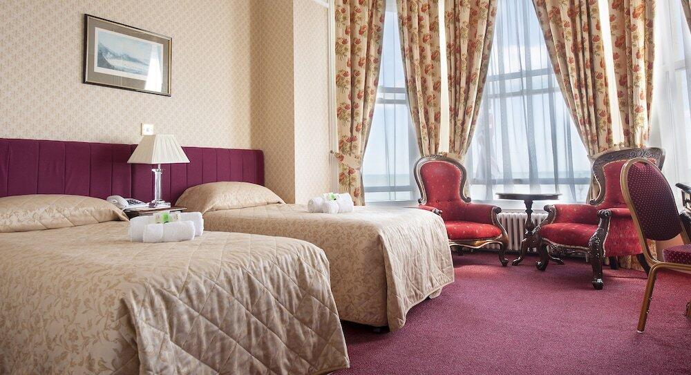 Foto de una habitación de The Albany Lions Hotel