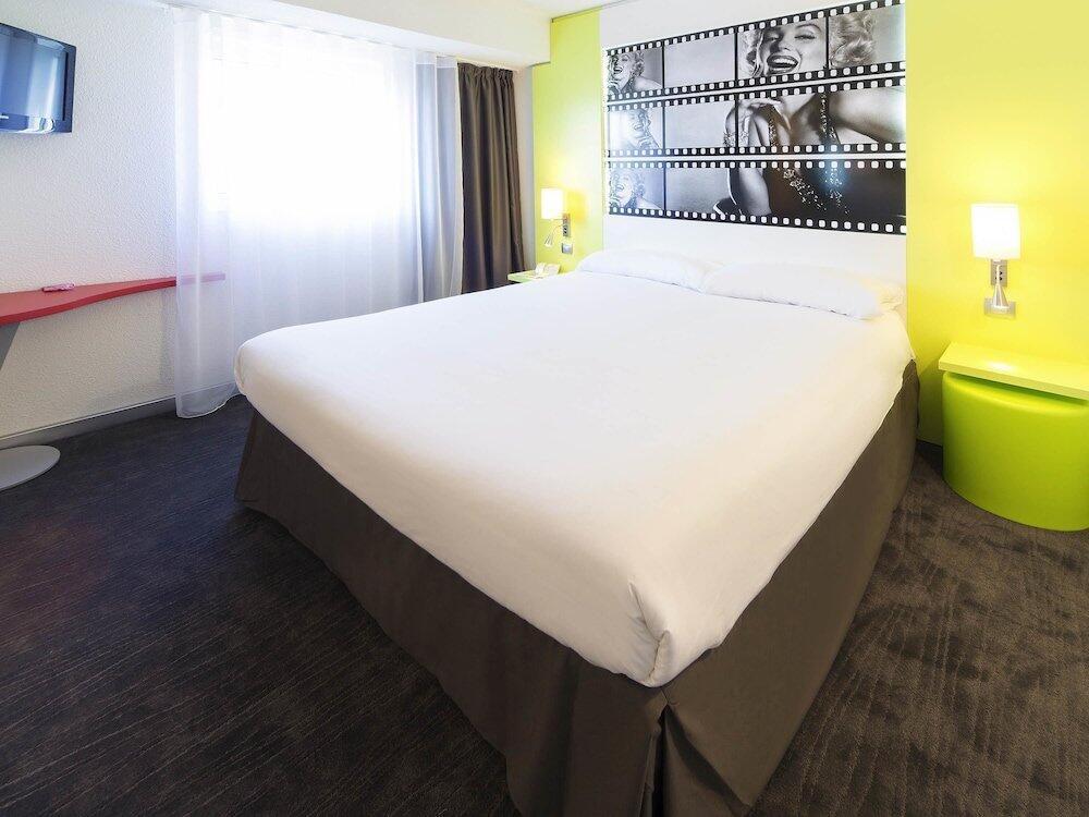 Foto de una habitación de Hotel ibis Styles Cannes Le Cannet