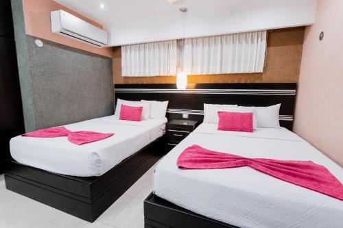 Foto de una habitación de Hotel &amp;amp; Suites Country