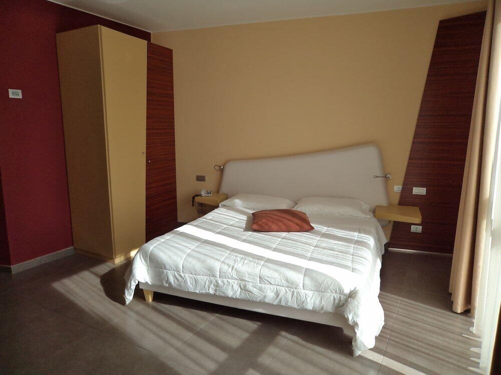 Foto de una habitación de Hotel ibis Styles Catania Acireale