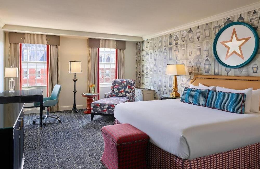 Foto de una habitación de Hotel The Alexandrian Old Town Alexandria, Autograph Collection