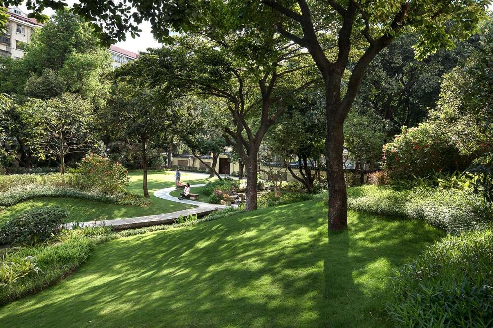 Foto del entorno de The Garden Hotel Guangzhou - Free shuttle between hotel and Exhibition Center during Canton Fair &amp;amp; Exhibitor registration Counter