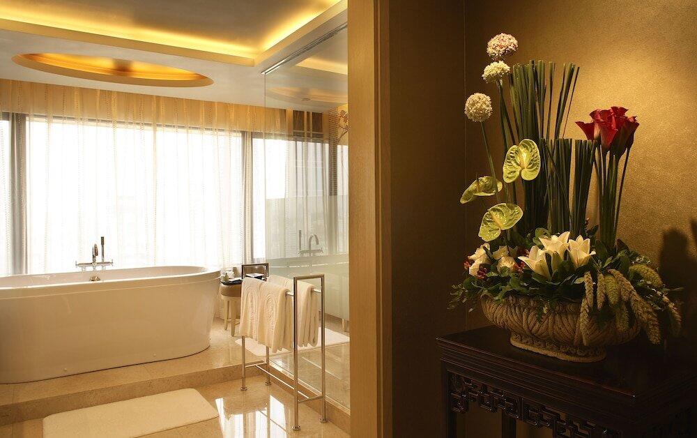 Foto del baño de The Garden Hotel Guangzhou - Free shuttle between hotel and Exhibition Center during Canton Fair &amp;amp; Exhibitor registration Counter