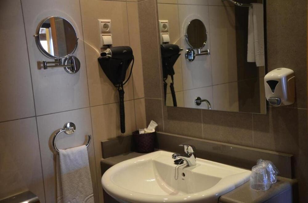 Foto general de Hotel Milagros Rio Riaza