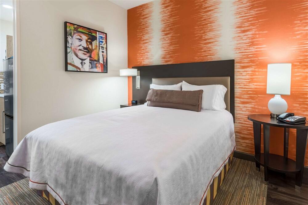 Foto de una habitación de Hotel Home2 Suites by Hilton Atlanta Downtown