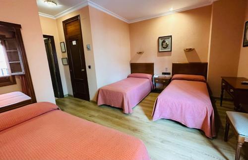 Foto de una habitación de Hotel Los Castaños