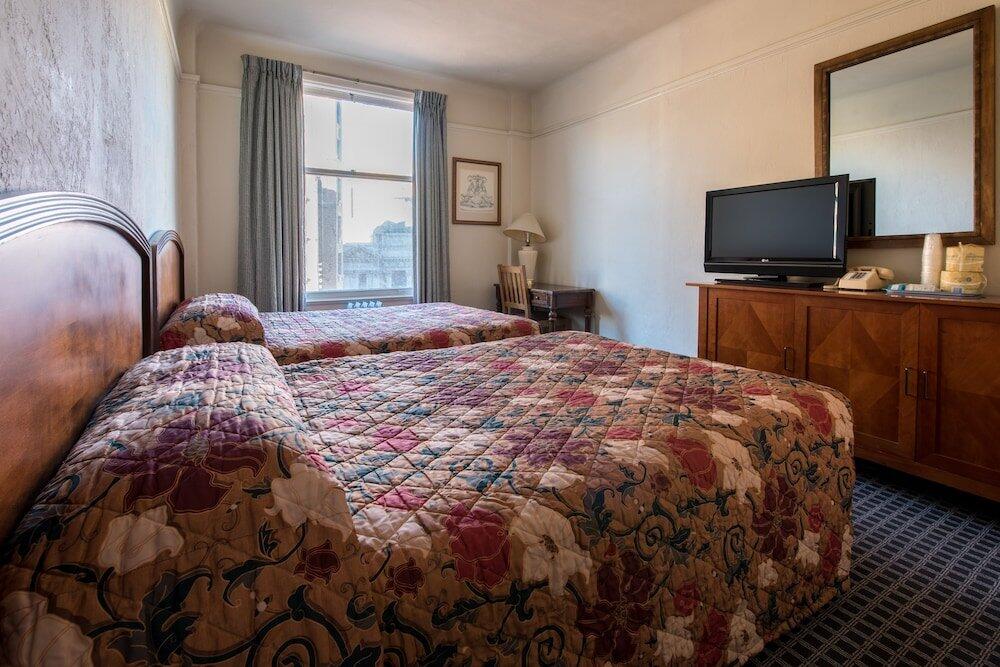 Foto de una habitación de Aida Plaza Hotel