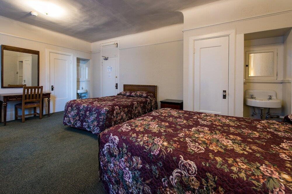 Foto de una habitación de Aida Plaza Hotel