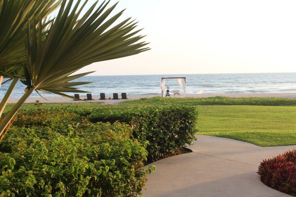 Foto de los servicios de Las Villas Hotel &amp;amp; Golf by Estrella del Mar