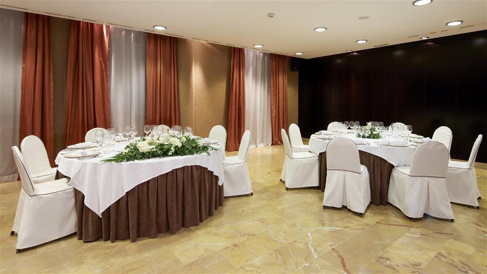 Foto de los servicios de Hotel Sercotel Puerta de la Catedral