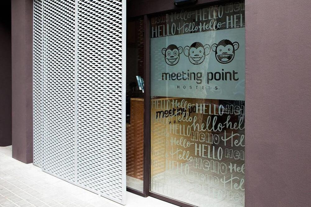 Foto del exterior de Meeting Point Hostels