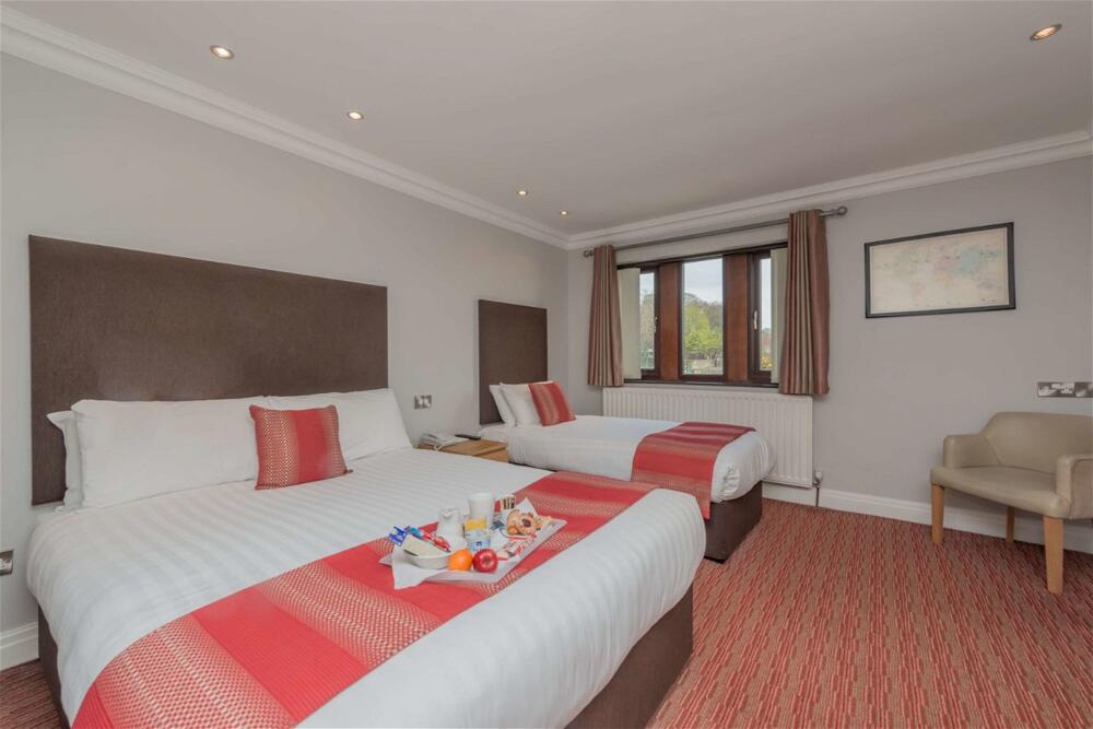 Foto de una habitación de Best Western Bradford Guide Post Hotel