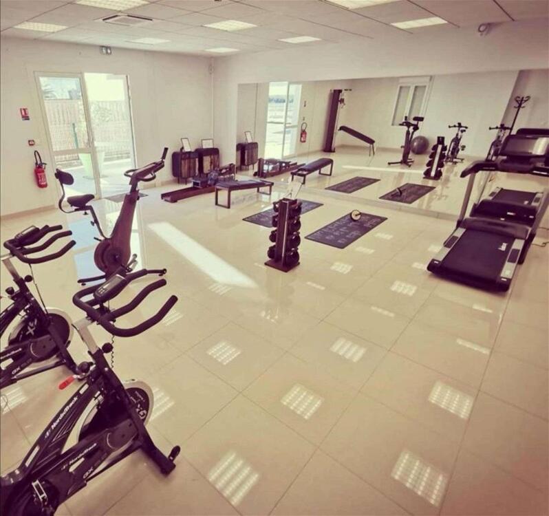 Foto general de Best Western Hotel &amp;amp; SPA Pau Lescar Aeroport