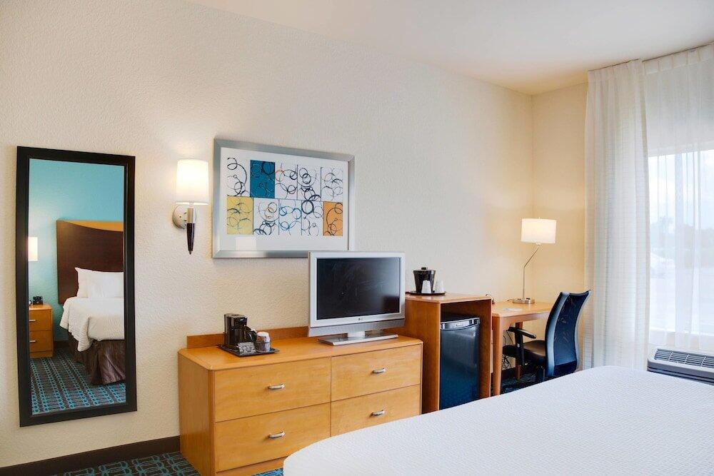 Foto de una habitación de Hotel Fairfield by Marriott Inn &amp;amp; Suites Melbourne West/Palm Bay