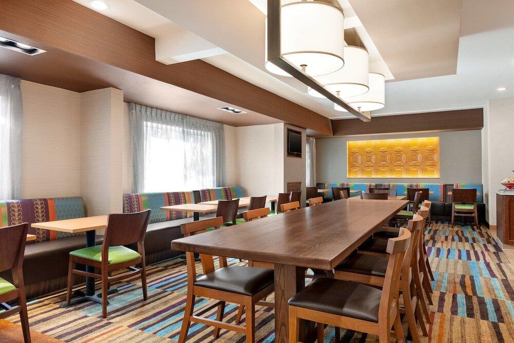 Foto de restauración de Hotel Fairfield Inn Roseville