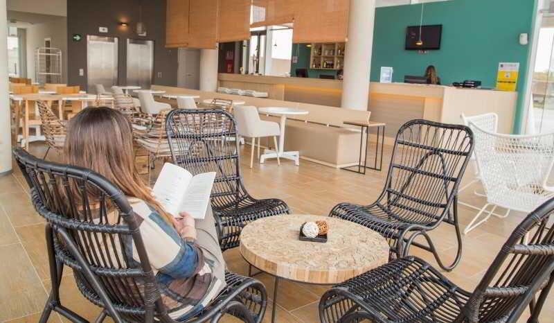 Foto general de B&amp;amp;B Hotel Barcelona Viladecans