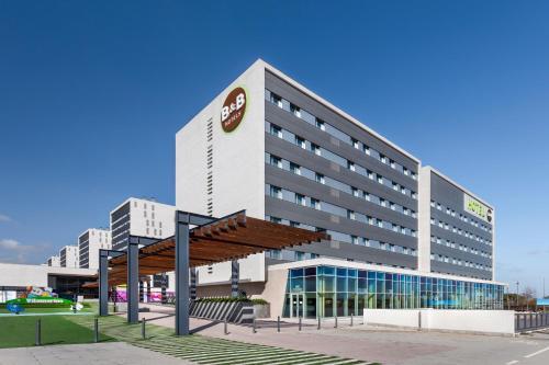 Foto general de B&amp;amp;B Hotel Barcelona Viladecans