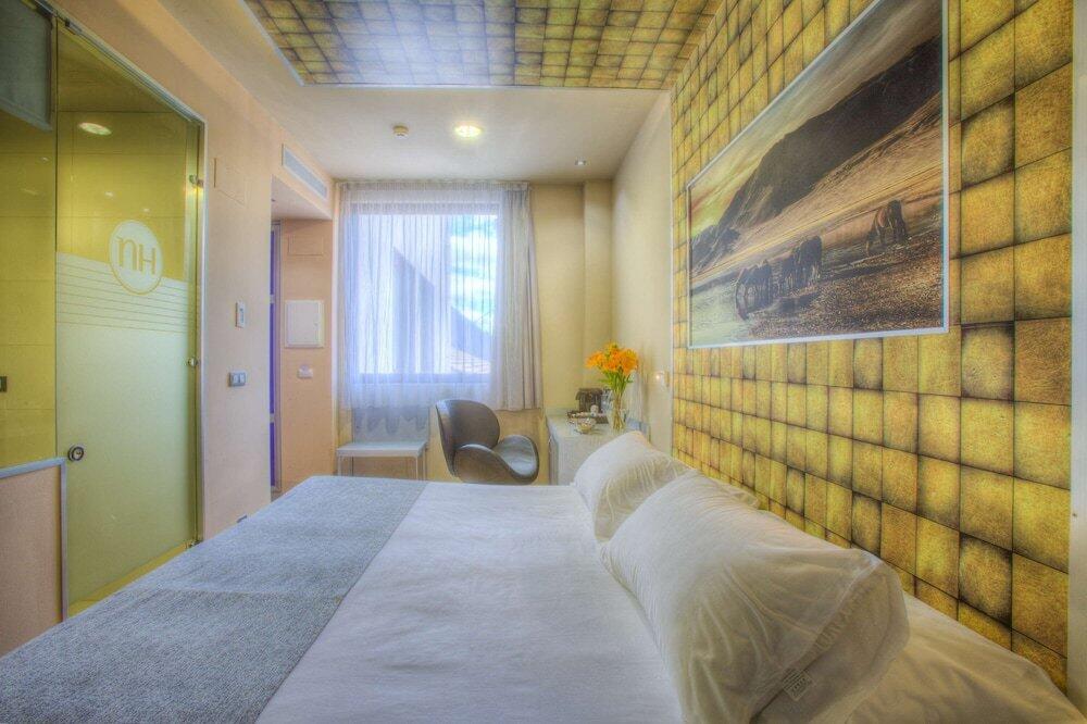 Foto de una habitación de Hotel NH Ourense