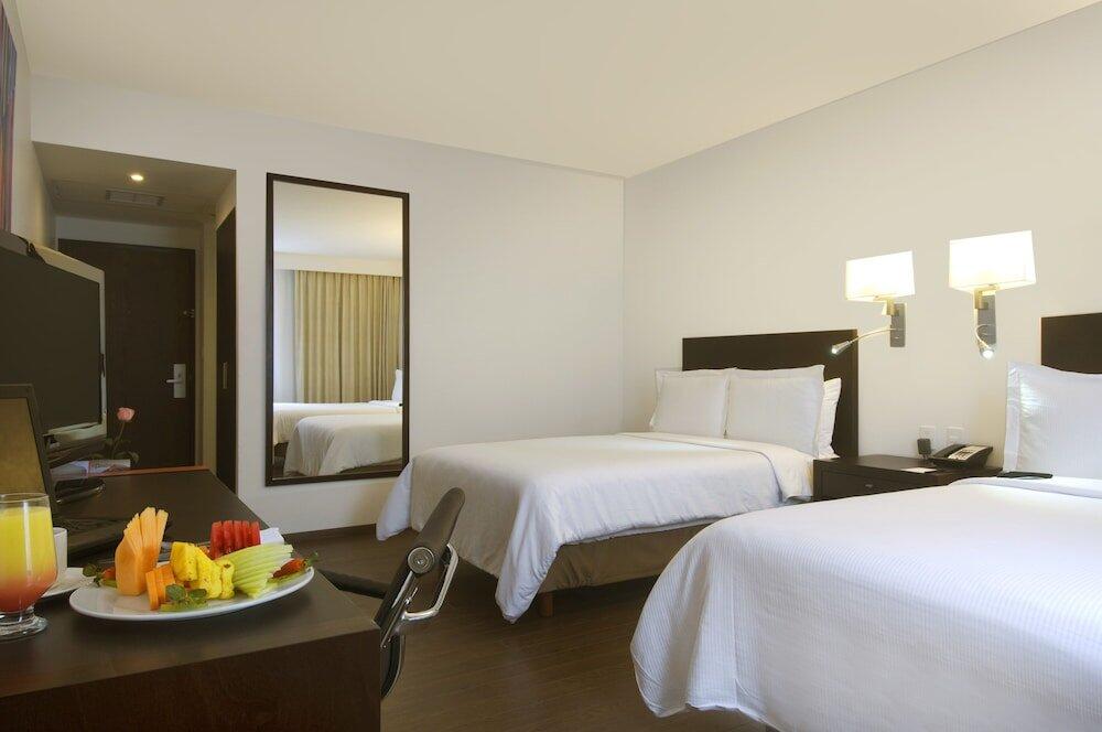 Foto de una habitación de Hotel Fiesta Inn Insurgentes Sur