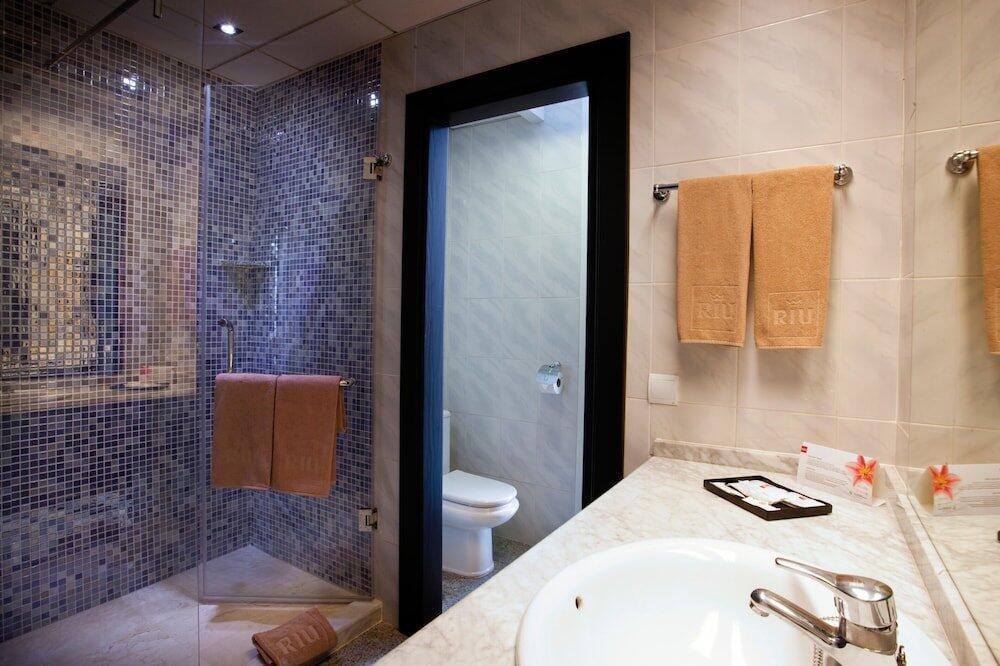 Foto del baño de Hotel Riu Nautilus - Adults only