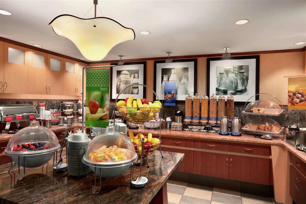 Foto de restauración de Hotel Hampton Inn - York