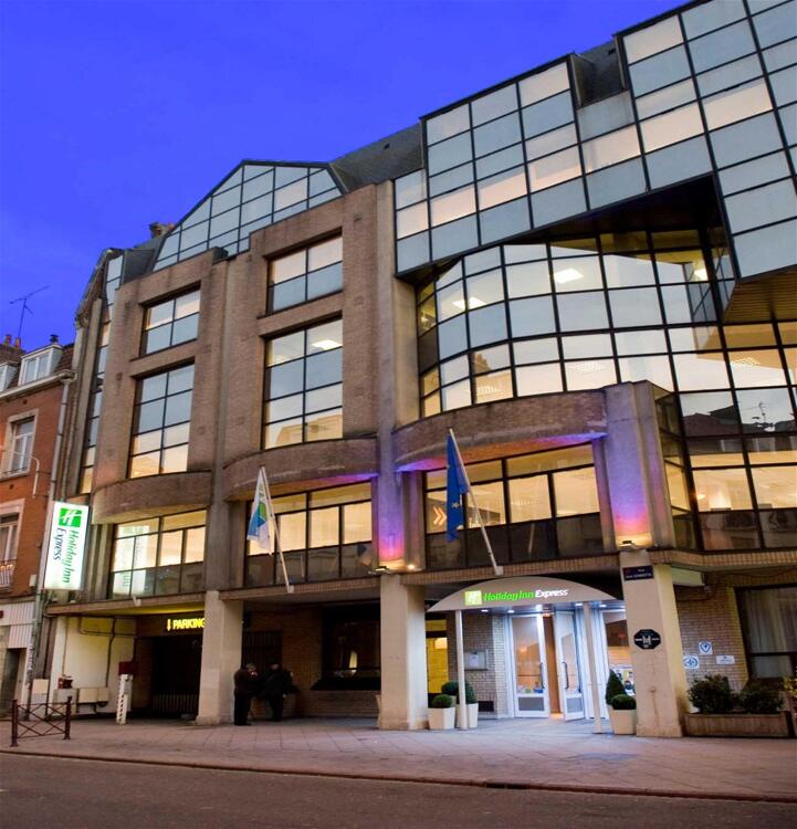 Foto del exterior de Holiday Inn Express Lille Centre, an IHG Hotel