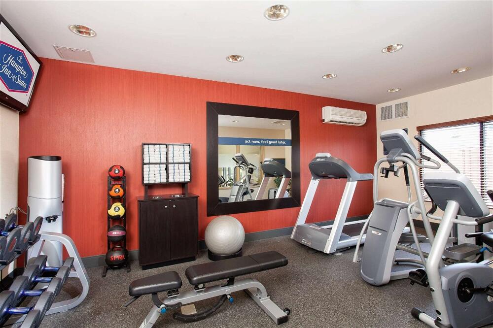Foto de los servicios de Hotel Hampton Inn &amp;amp; Suites Chicago/Saint Charles