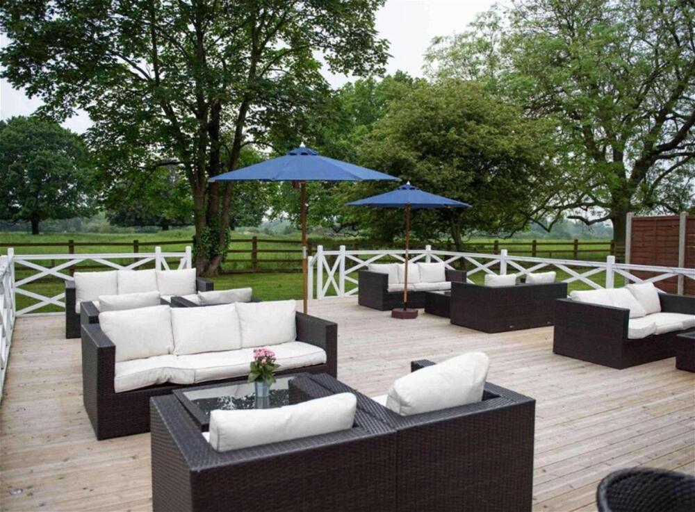 Foto del exterior de Woughton House Hotel