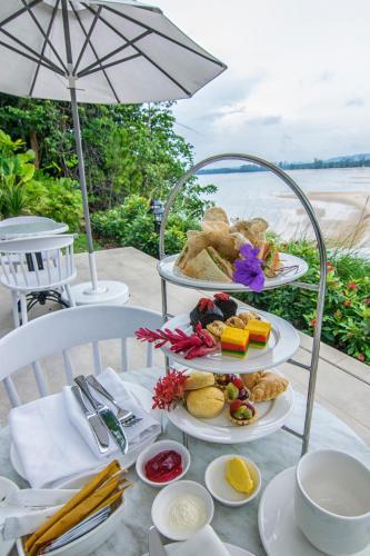 Dining – Royale Chulan Cherating Villa