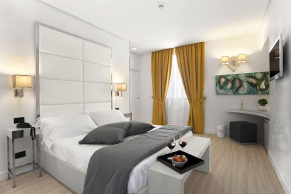 Foto de una habitación de LHP Hotel Santa Margherita Palace &amp;amp; SPA