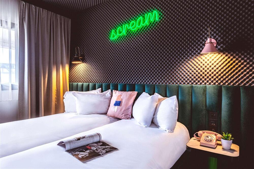 Foto de una habitación de The ReMIX Hotel