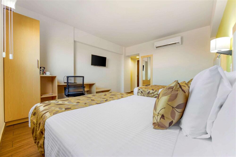 Foto de una habitación de Hotel Sleep Inn Mazatlan