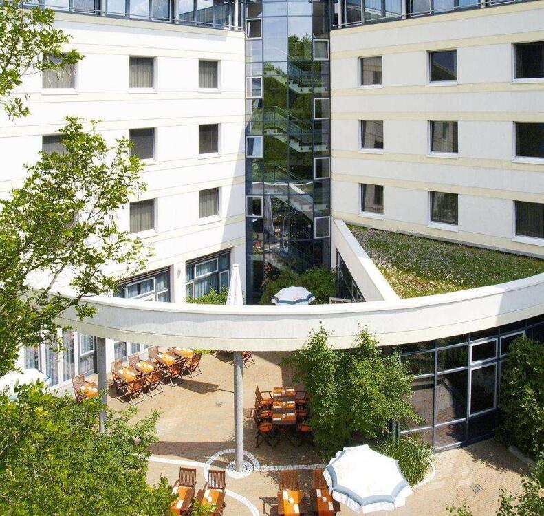 Foto del exterior de Hotel Wyndham Garden Hennigsdorf Berlin