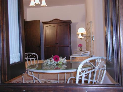 Foto de una habitación de Casa de los Naranjos