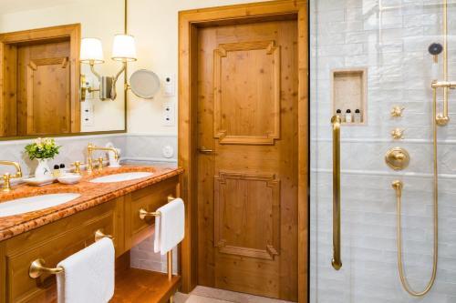 Foto del baño de Hotel Goldener Hirsch, A Luxury Collection Hotel, Salzburg