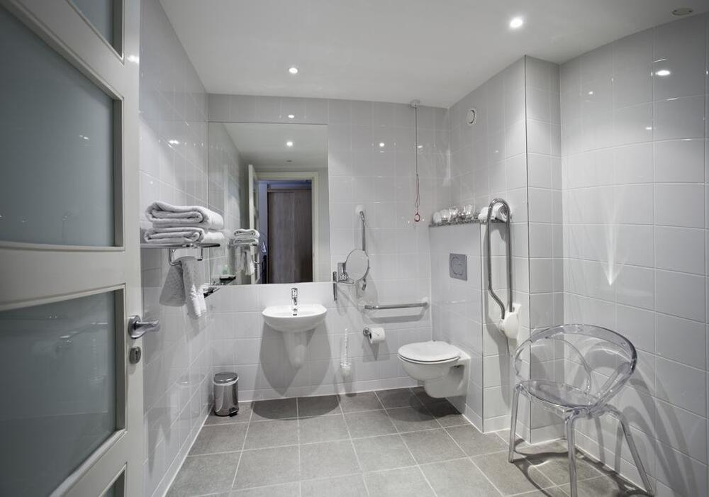Foto del baño de Kilkenny Pembroke Hotel