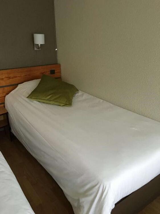 Foto de una habitación de Hotel Campanile Dax - Saint-Paul-Les-Dax