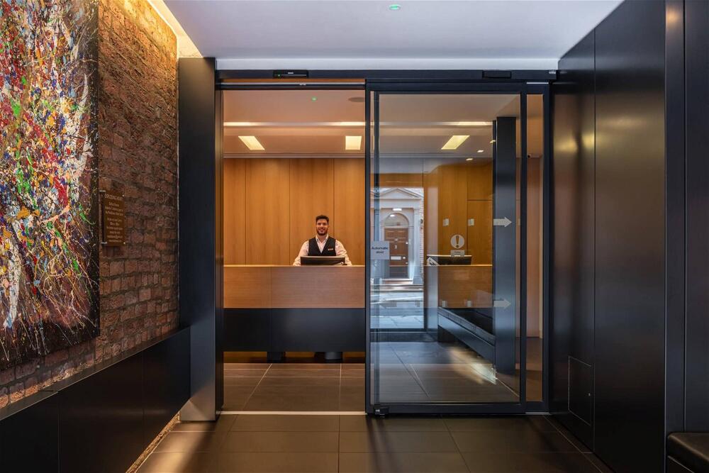 Exterior – Hotel The Resident Liverpool