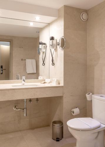 Foto del baño de Hotel Porta do Sol Conference &amp;amp; SPA