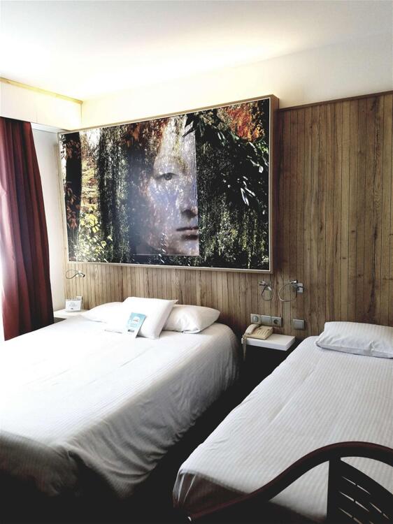 Foto de una habitación de Kyriad Hotel Tours Centre