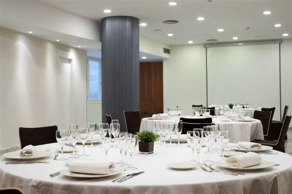 Foto de los servicios de Hotel Catalonia Bristol
