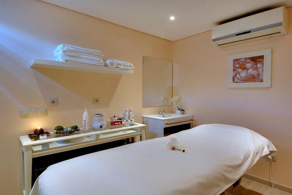 Foto de los servicios de Hotel Alba