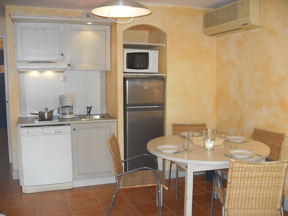 Foto de una habitación de Appart&amp;#039;hotel Victoria Garden La Ciotat