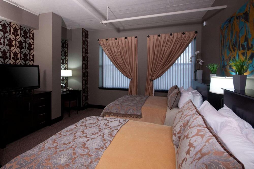 Foto de una habitación de The Giacomo, Ascend Hotel Collection