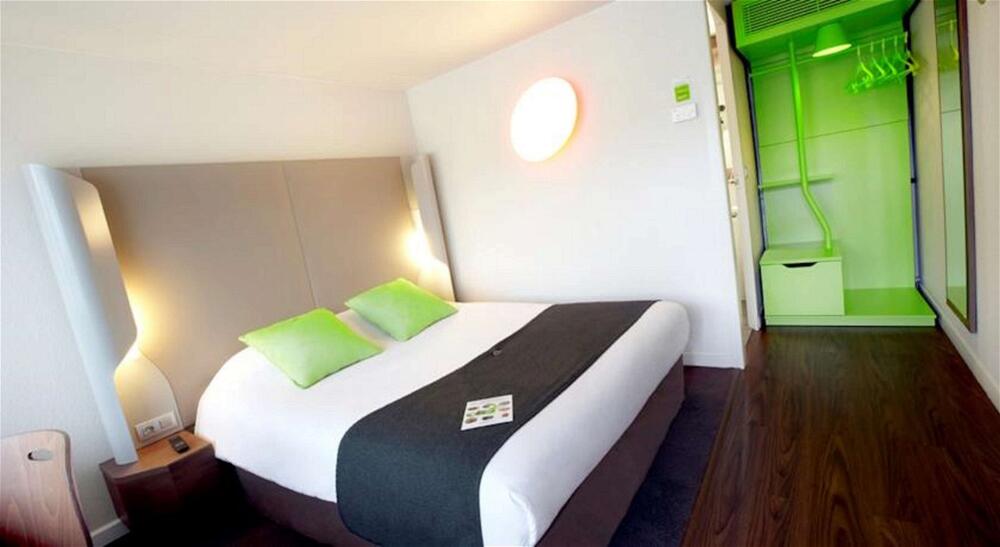 Foto de una habitación de Hotel Campanile Aix-en-Provence Sud - Pont de l&amp;#039;Arc