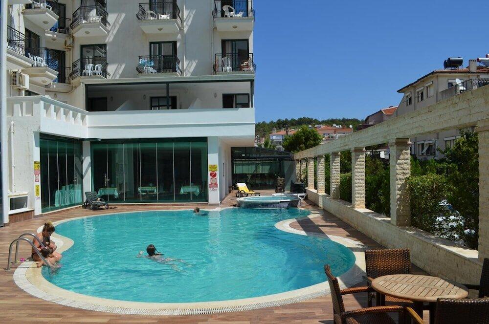 Foto de los servicios de Kalif Hotel