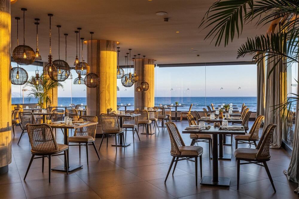 Foto de restauración de Hotel Faro, a Lopesan Collection Hotel - Adults Only